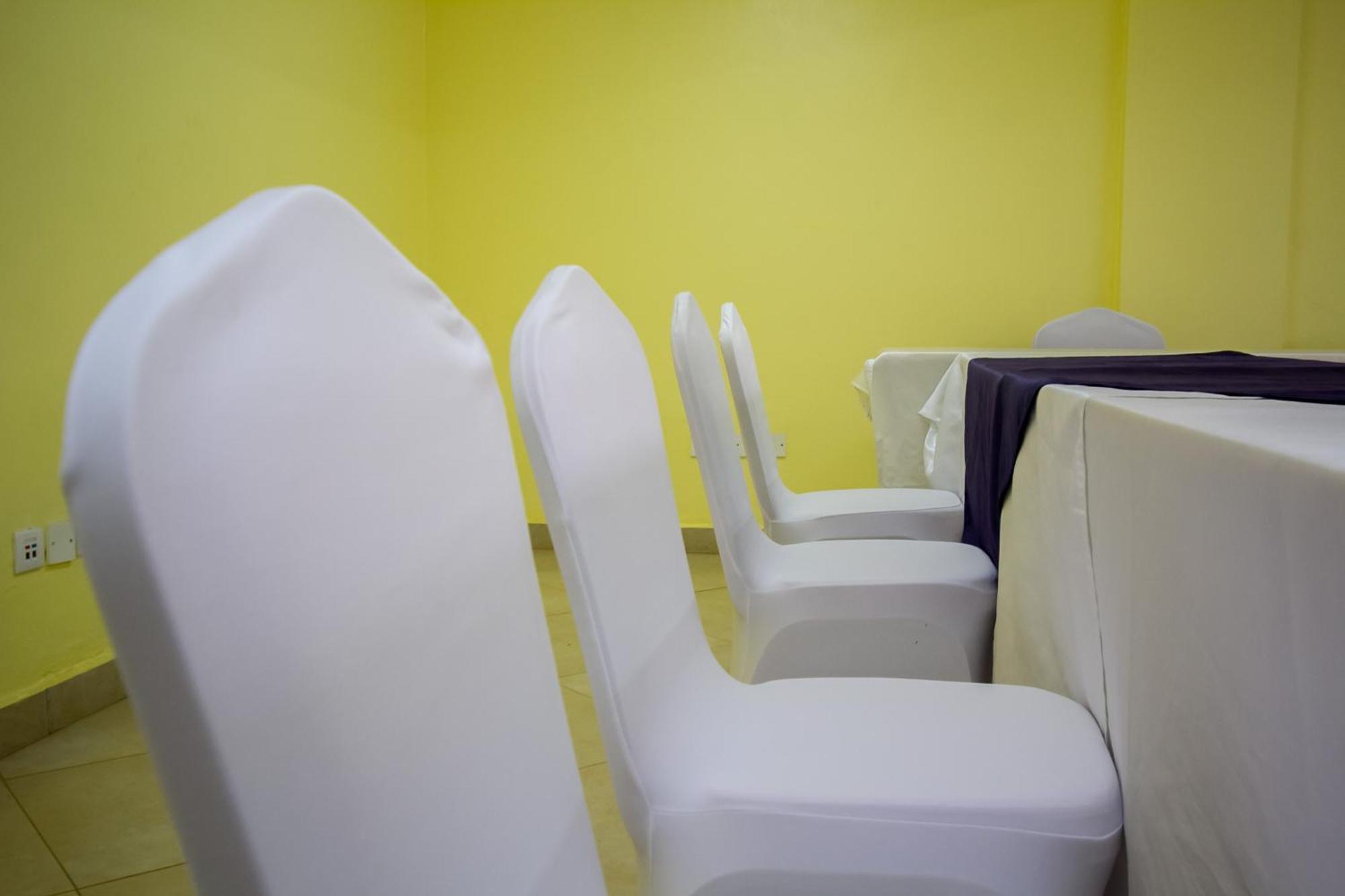 Paleo Hotel&Spa Thika Esterno foto
