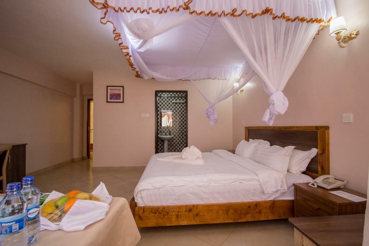 Paleo Hotel&Spa Thika Esterno foto