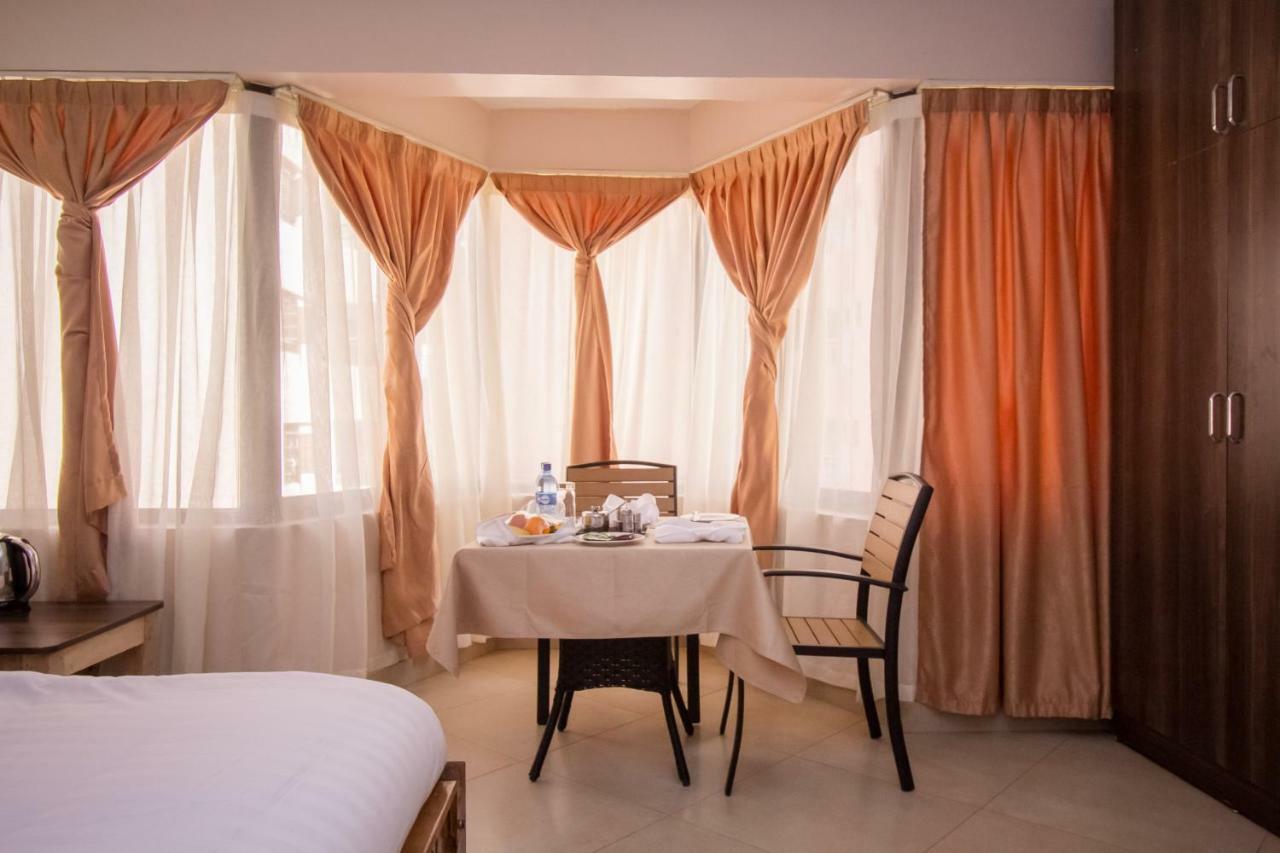 Paleo Hotel&Spa Thika Esterno foto