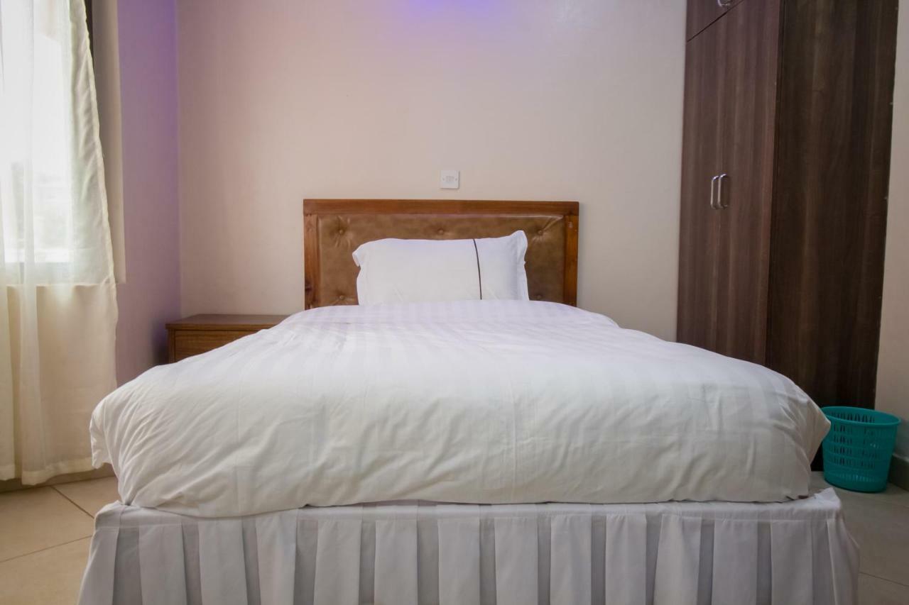Paleo Hotel&Spa Thika Esterno foto