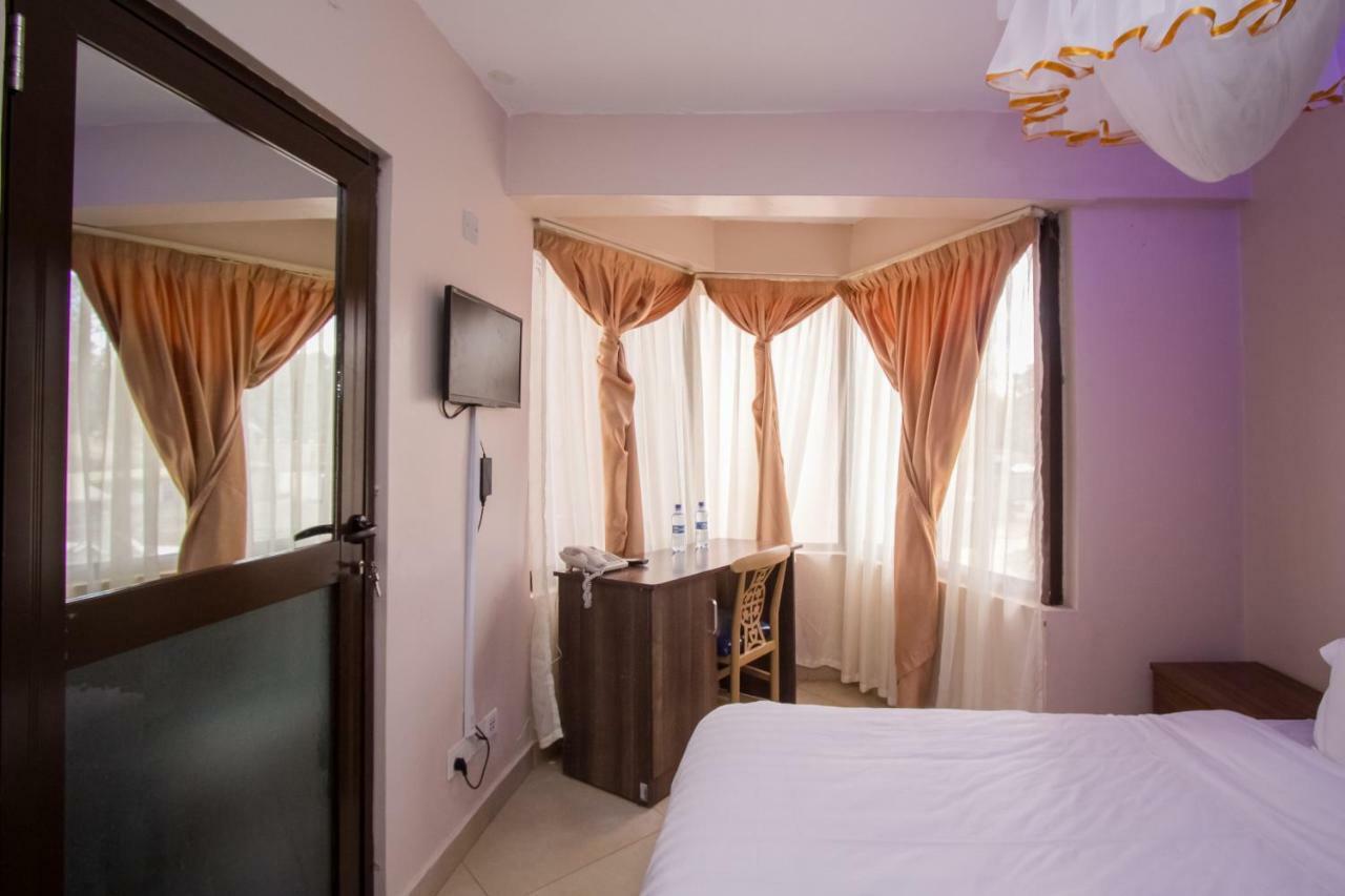 Paleo Hotel&Spa Thika Esterno foto