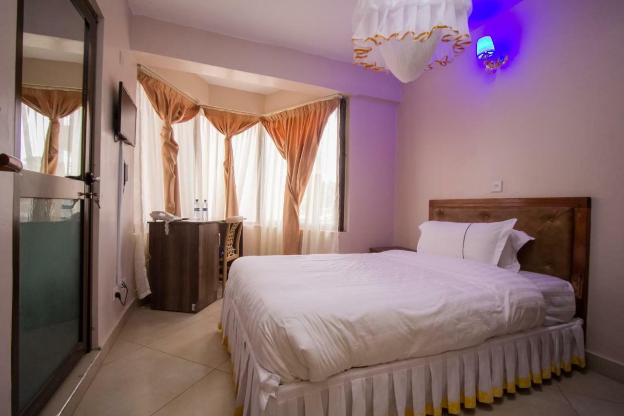 Paleo Hotel&Spa Thika Esterno foto